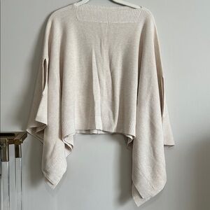 Lululemon cashmere OS ‘Forward Flow’ Crop Cape in Soft Ivory poncho layering top